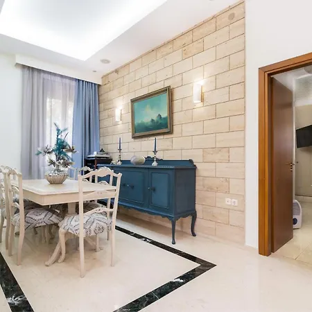 La Casa Di Efi Apartmán