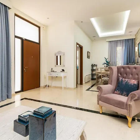 La Casa Di Efi Apartament *