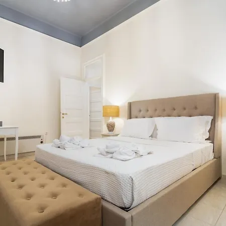 La Casa Di Efi Apartament *